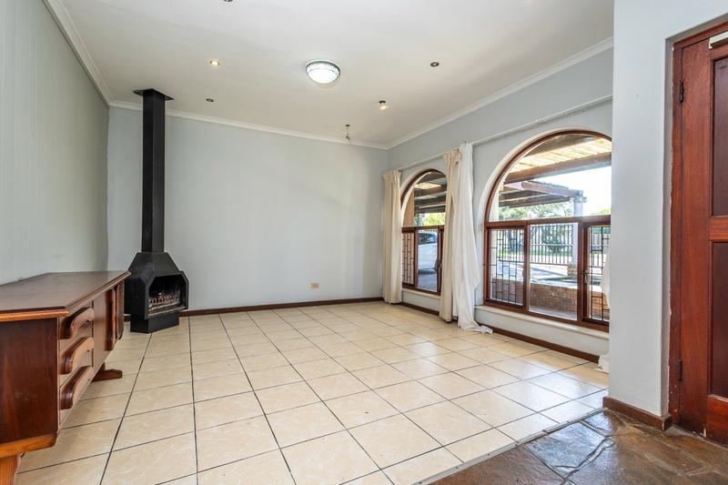 5 Bedroom Property for Sale in St Dumas Western Cape